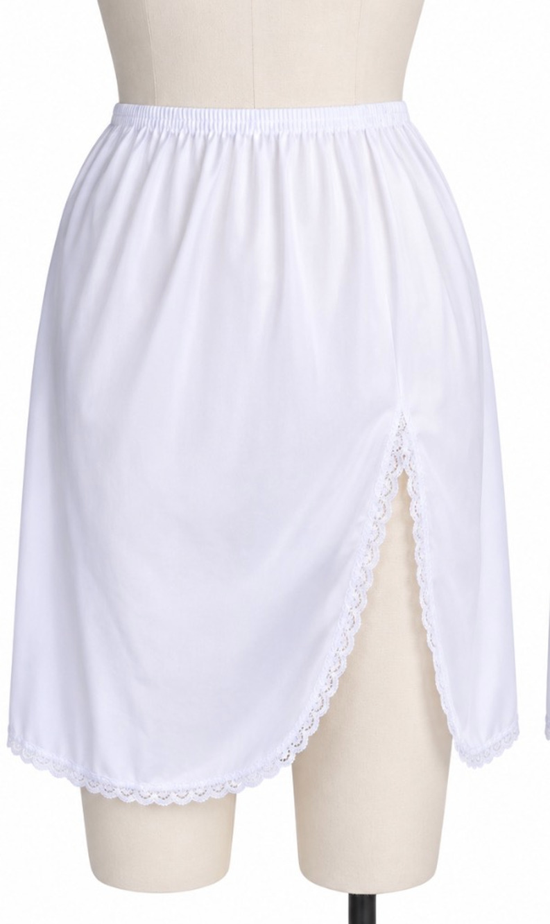 Vintage Vanity Fair White Half Slip Side Slit Lace Lingerie Small NEW